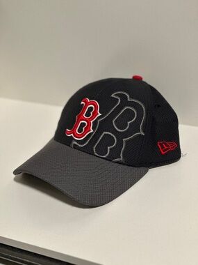 New Era Black and Gray Mesh Baseball Cap